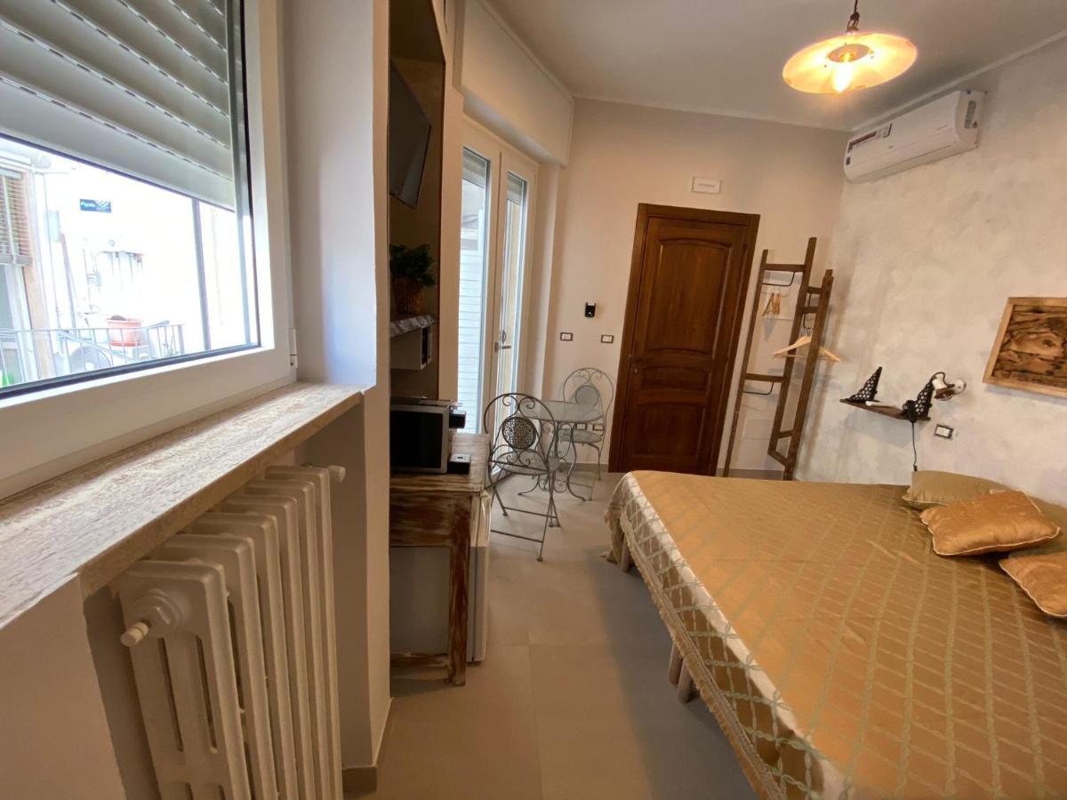 La Fontanella Bed & Breakfast Lecce Dış mekan fotoğraf