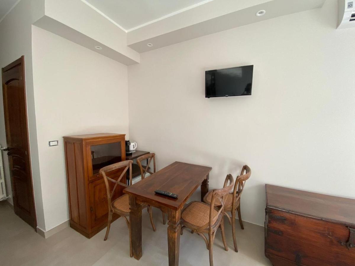 La Fontanella Bed & Breakfast Lecce Dış mekan fotoğraf